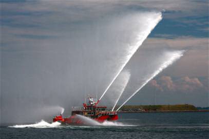 FairFax VA MetalCraft Marine FireStorm 69 High Speed Aliminum Fireboat